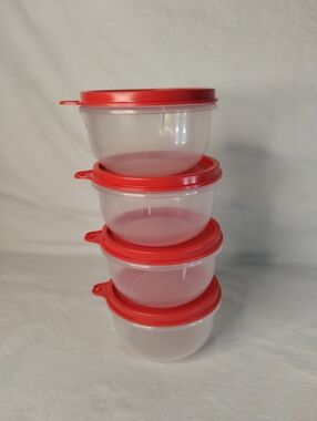 Tupperware Ideal Snack Bowls - Set Of 4 NEW RETIRED STOCK